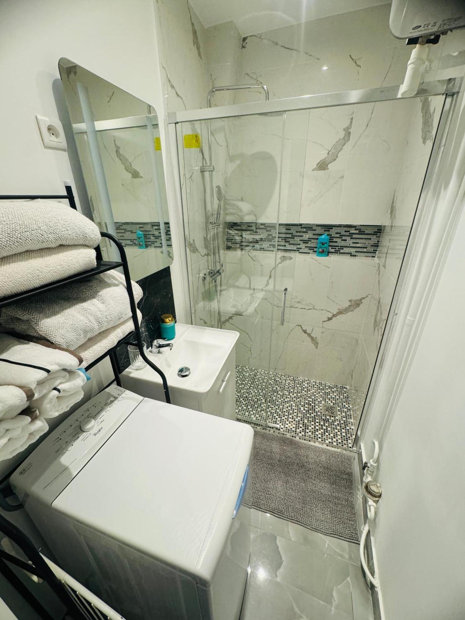 Charmante Appartement F2 Au Coeur De Paris 1Er 外观 照片